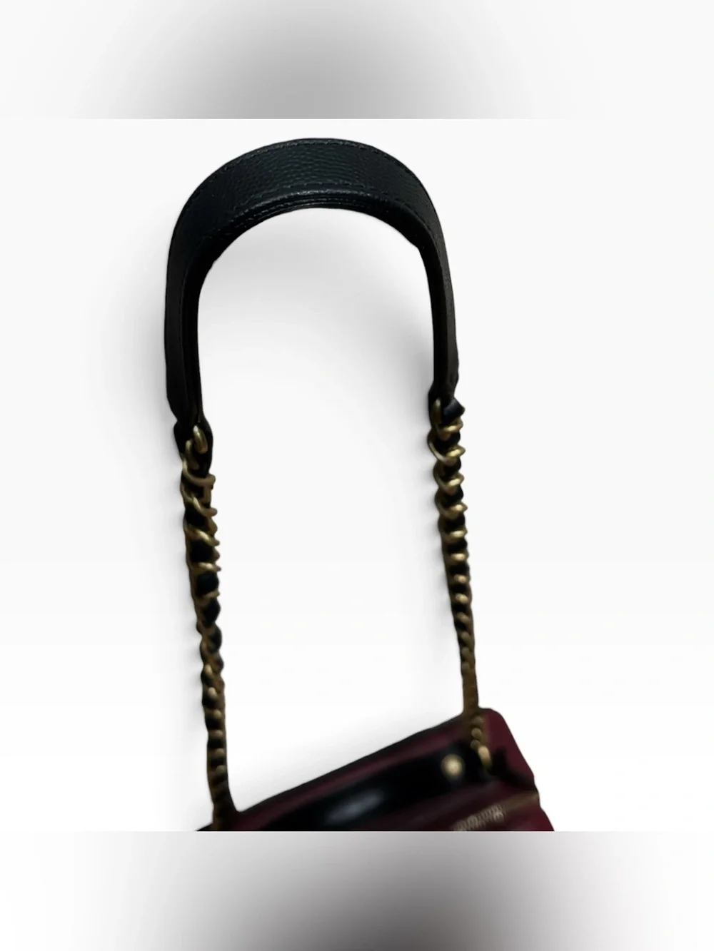 CHANEL CC Filigree Vanity Case Burgundy